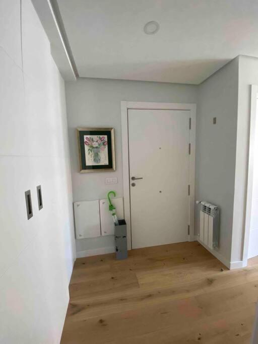 Piso A Estrenar Entrada Autonoma Garage Wifi 4 Personas Apartment Vigo Ngoại thất bức ảnh